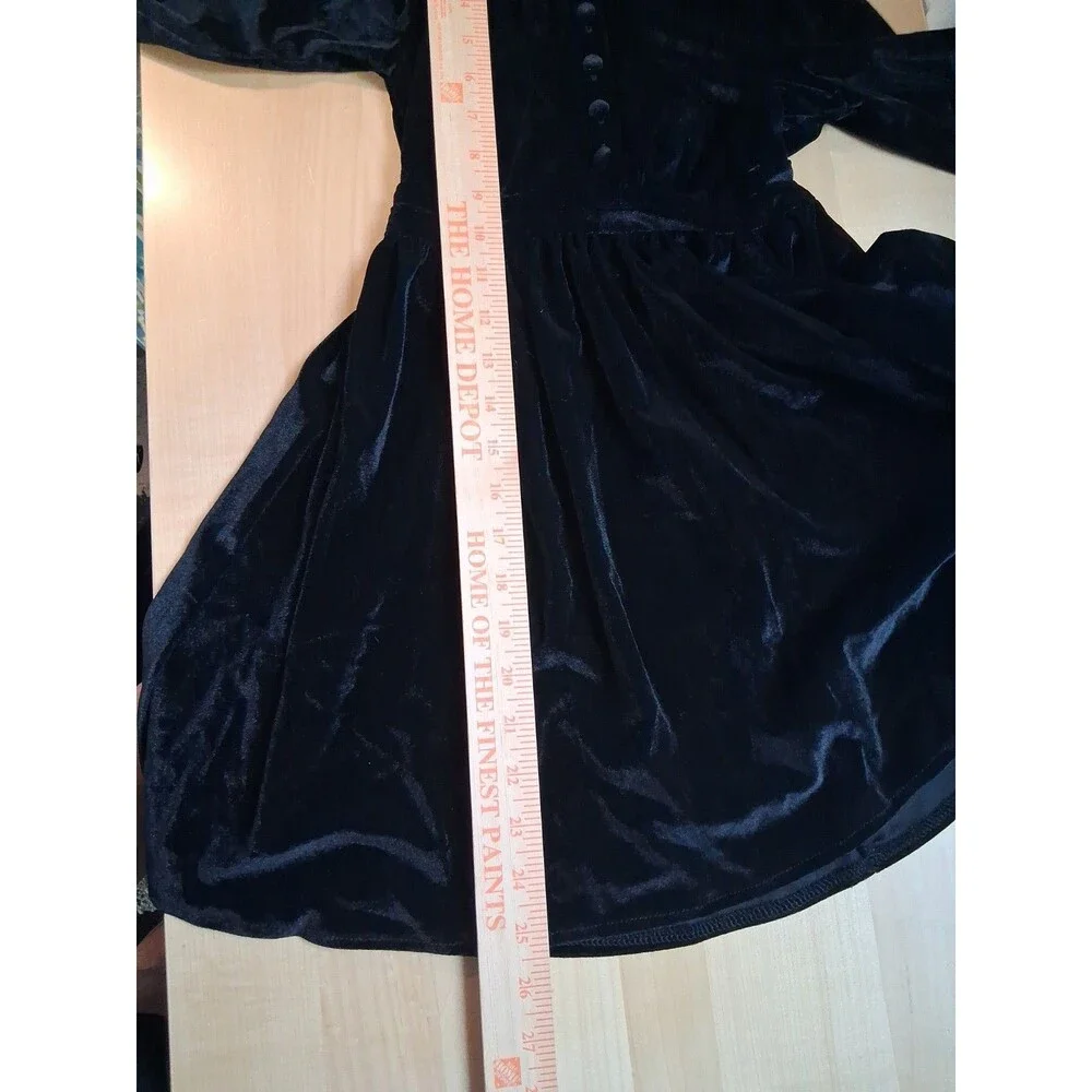 Wednesday Addams Inspired Girl’s Halloween Costume Size S 5-7 Goth Schoolgirl